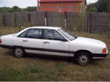 vand-Audi-100-1.8-Benzina-avariat-3076.htm imagine vand-Audi-100-1.8-Benzina-avariat-3076.htm
