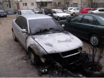 imagine vand-Audi-A4-1.9-Diesel-avariat-3349.htm