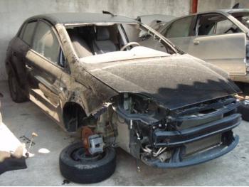 vand-Fiat-Bravo-1.9-Diesel-avariat-3472.htm imagine vand-Fiat-Bravo-1.9-Diesel-avariat-3472.htm