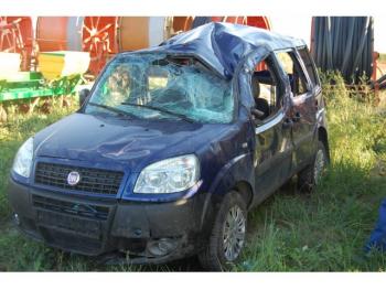 vand-Fiat-Doblo-1.4-Benzina-avariat-2928.htm imagine vand-Fiat-Doblo-1.4-Benzina-avariat-2928.htm