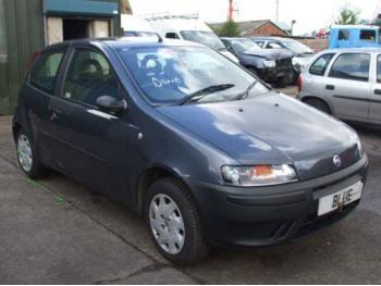 imagine vand-Fiat-Punto-1.2-Benzina-avariat-1339.htm