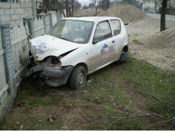 imagine vand-Fiat-Seicento-0.9-Benzina-avariat-1138.htm