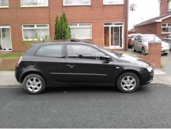 imagine vand-Fiat-Stilo-1.4-Benzina-avariat-2775.htm
