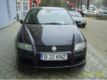 imagine vand-Fiat-Stilo-1.6-Benzina-avariat-2955.htm
