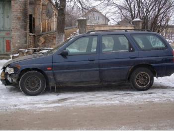 imagine vand-Ford-Escort-1.6-Benzina-avariat-3249.htm