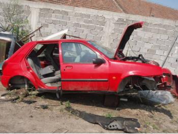 vand-Ford-Fiesta-1.8-Diesel-avariat-3525.htm imagine vand-Ford-Fiesta-1.8-Diesel-avariat-3525.htm