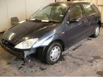 imagine vand-Ford-Focus-1.6-Benzina-avariat-1296.htm
