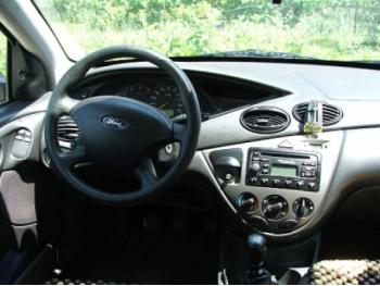 imagine vand-Ford-Focus-1.8-Diesel-avariat-1248.htm