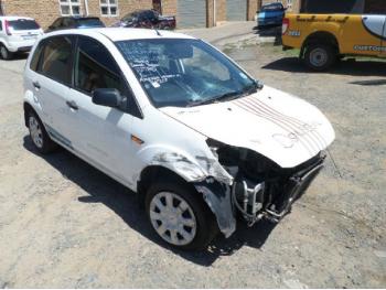 imagine vand-Ford-Focus-2.0-Diesel-avariat-4759.htm
