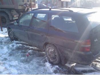 vand-Ford-Mondeo-1.8-Benzina-avariat-3398.htm imagine vand-Ford-Mondeo-1.8-Benzina-avariat-3398.htm