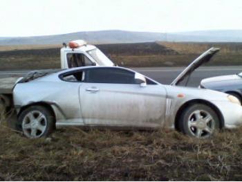 imagine vand-Hyundai-Coupe-2.0-Benzina-avariat-1643.htm