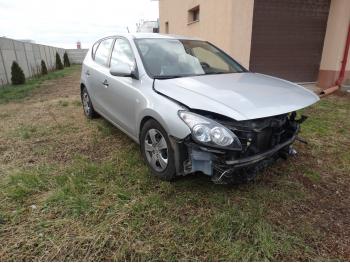 vand-Hyundai-Elantra-1.4-Benzina-avariat-4282.htm imagine vand-Hyundai-Elantra-1.4-Benzina-avariat-4282.htm