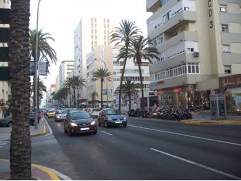 vand-Hyundai-Lantra-1.5-Benzina-avariat-2095.htm imagine vand-Hyundai-Lantra-1.5-Benzina-avariat-2095.htm