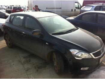 imagine vand-Kia-Ceed-1.2-Benzina-avariat-3787.htm