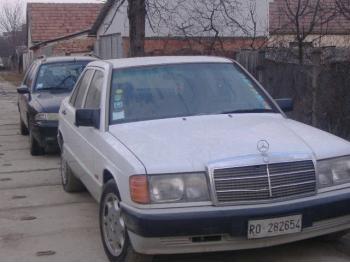 imagine vand-Mercedes-190-2.0-Benzina-avariat-2837.htm