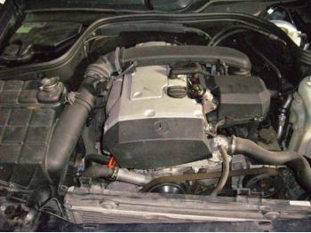 imagine vand-Mercedes-CLK200-1.9-Benzina-avariat-2441.htm