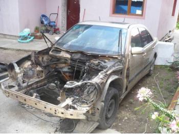 imagine vand-Mercedes-E220-2.2-Diesel-avariat-2933.htm