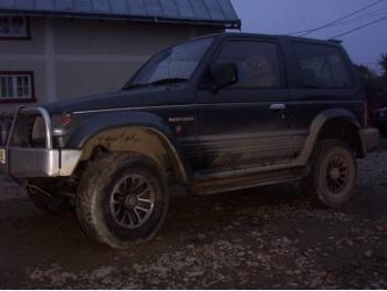 imagine vand-Mitsubishi-Pajero-2.5-Diesel-avariat-2495.htm
