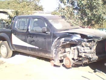 imagine vand-Nissan-Navara-2.5-Diesel-avariat-2925.htm