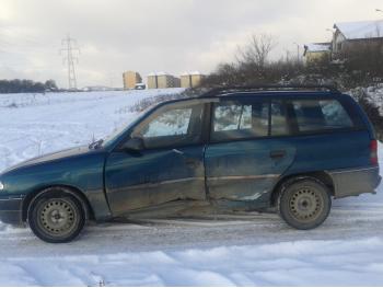 vand-Opel-Astra-F-1.6-Benzina-avariat-4141.htm imagine vand-Opel-Astra-F-1.6-Benzina-avariat-4141.htm
