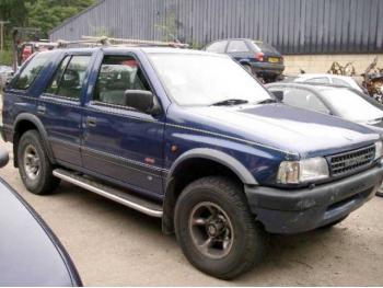 imagine vand-Opel-Frontera-2.4-Benzina-avariat-1314.htm