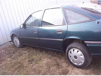 imagine vand-Opel-Vectra-1.6-Benzina-avariat-2714.htm