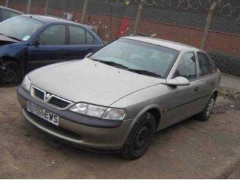 vand-Opel-Vectra-B-1.8-Benzina-avariat-1707.htm imagine vand-Opel-Vectra-B-1.8-Benzina-avariat-1707.htm
