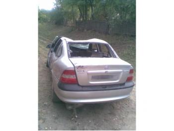 imagine vand-Opel-Vectra-B-2.0-Diesel-avariat-2308.htm