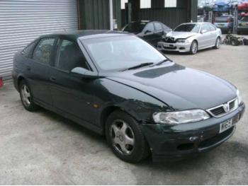 imagine vand-Opel-Vectra-B-2.0-Diesel-avariat-2498.htm