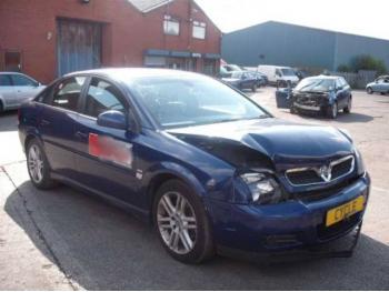 imagine vand-Opel-Vectra-C-1.9-Diesel-avariat-2496.htm