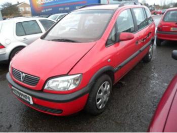 imagine vand-Opel-Zafira-1.8-Benzina-avariat-1723.htm