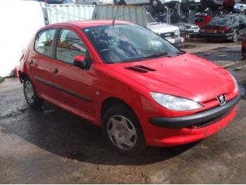imagine vand-Peugeot-206-1.1-Benzina-avariat-1312.htm