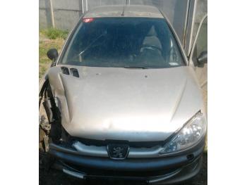 vand-Peugeot-206-1.4-Benzina-avariat-3887.htm imagine vand-Peugeot-206-1.4-Benzina-avariat-3887.htm