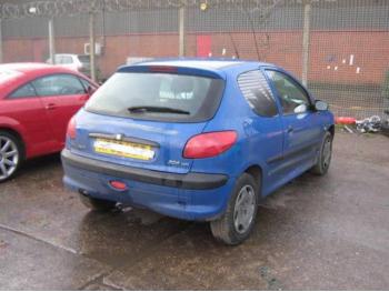 imagine vand-Peugeot-206-1.4-Diesel-avariat-1367.htm