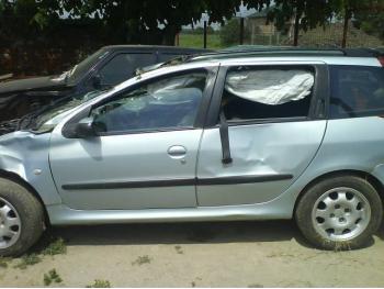 imagine vand-Peugeot-206-1.4-Diesel-avariat-2797.htm