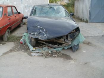 imagine vand-Peugeot-406-1.8-Benzina-avariat-3661.htm