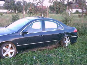 vand-Peugeot-607-2.8-Diesel-avariat-2391.htm imagine vand-Peugeot-607-2.8-Diesel-avariat-2391.htm