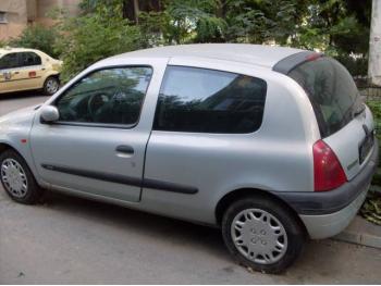 imagine vand-Renault-Clio-I-1.4-Benzina-avariat-2440.htm