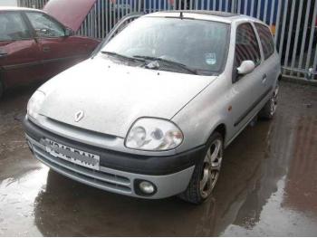 vand-Renault-Clio-II-1.1-Benzina-avariat-2234.htm imagine vand-Renault-Clio-II-1.1-Benzina-avariat-2234.htm