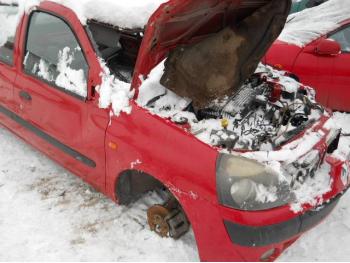 vand-Renault-Clio-II-1.5-Diesel-avariat-3156.htm imagine vand-Renault-Clio-II-1.5-Diesel-avariat-3156.htm