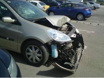 imagine vand-Renault-Clio-III-1.5-Diesel-avariat-2927.htm