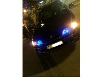 imagine vand-Renault-Laguna-I-2.0-Benzina-avariat-1551.htm