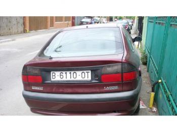 imagine vand-Renault-Laguna-I-2.0-Benzina-avariat-2816.htm