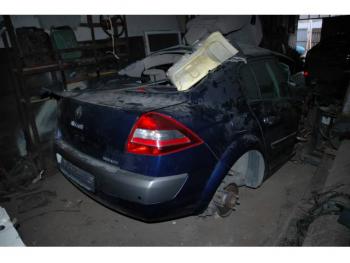 imagine vand-Renault-Megane-1.6-Benzina-avariat-1650.htm