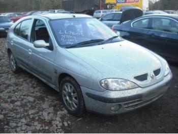 imagine vand-Renault-Megane-1.6-Benzina-avariat-1704.htm