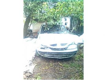 imagine vand-Renault-Megane-1.6-Benzina-avariat-2986.htm