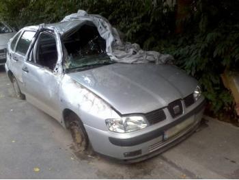 imagine vand-Seat-Cordoba-1.4-Benzina-avariat-2950.htm