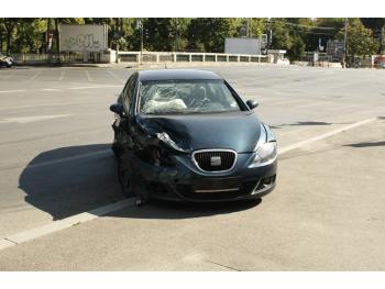 vand-Seat-Leon-1.9-Diesel-avariat-3592.htm imagine vand-Seat-Leon-1.9-Diesel-avariat-3592.htm