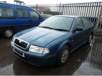 vand-Skoda-Octavia-1.6-Benzina-avariat-1713.htm imagine vand-Skoda-Octavia-1.6-Benzina-avariat-1713.htm