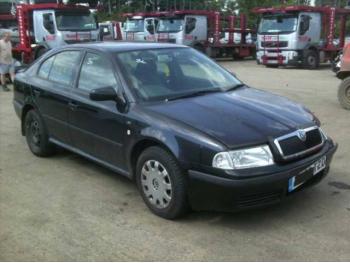vand-Skoda-Octavia-1.6-Benzina-avariat-1884.htm imagine vand-Skoda-Octavia-1.6-Benzina-avariat-1884.htm